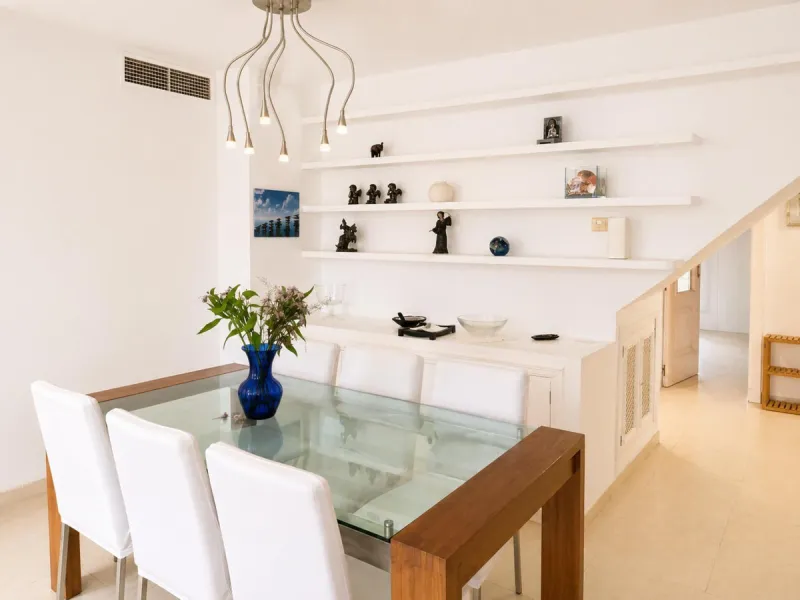 Apartment - Penthouse Duplex в продаже в Benalmadena, Málaga. В доме 4 спален и 2 ванных комнат. Площадь дома 158 м²