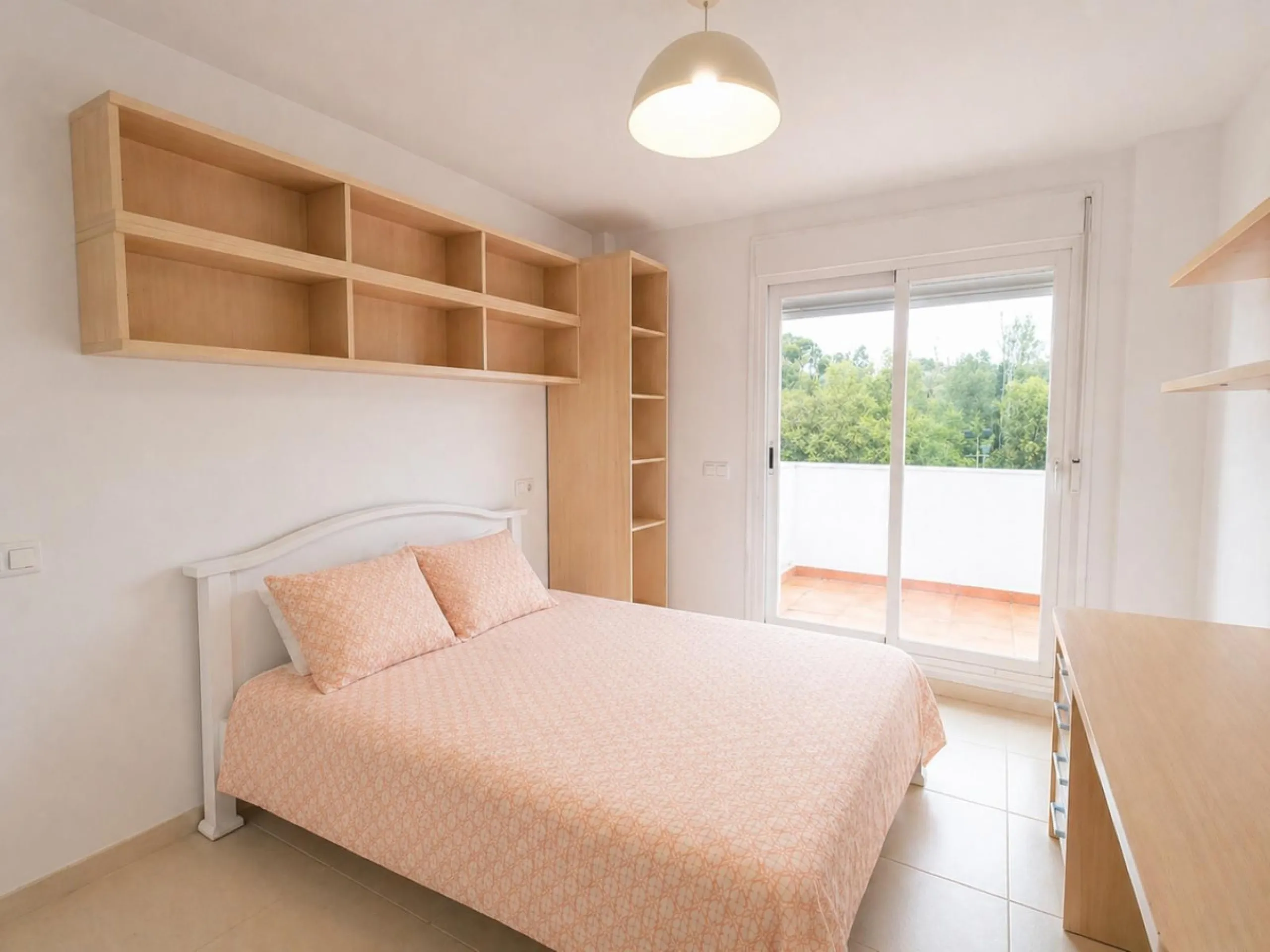 Apartment - Penthouse Duplex в продаже в Benalmadena, Málaga. В доме 4 спален и 2 ванных комнат. Площадь дома 158 м²