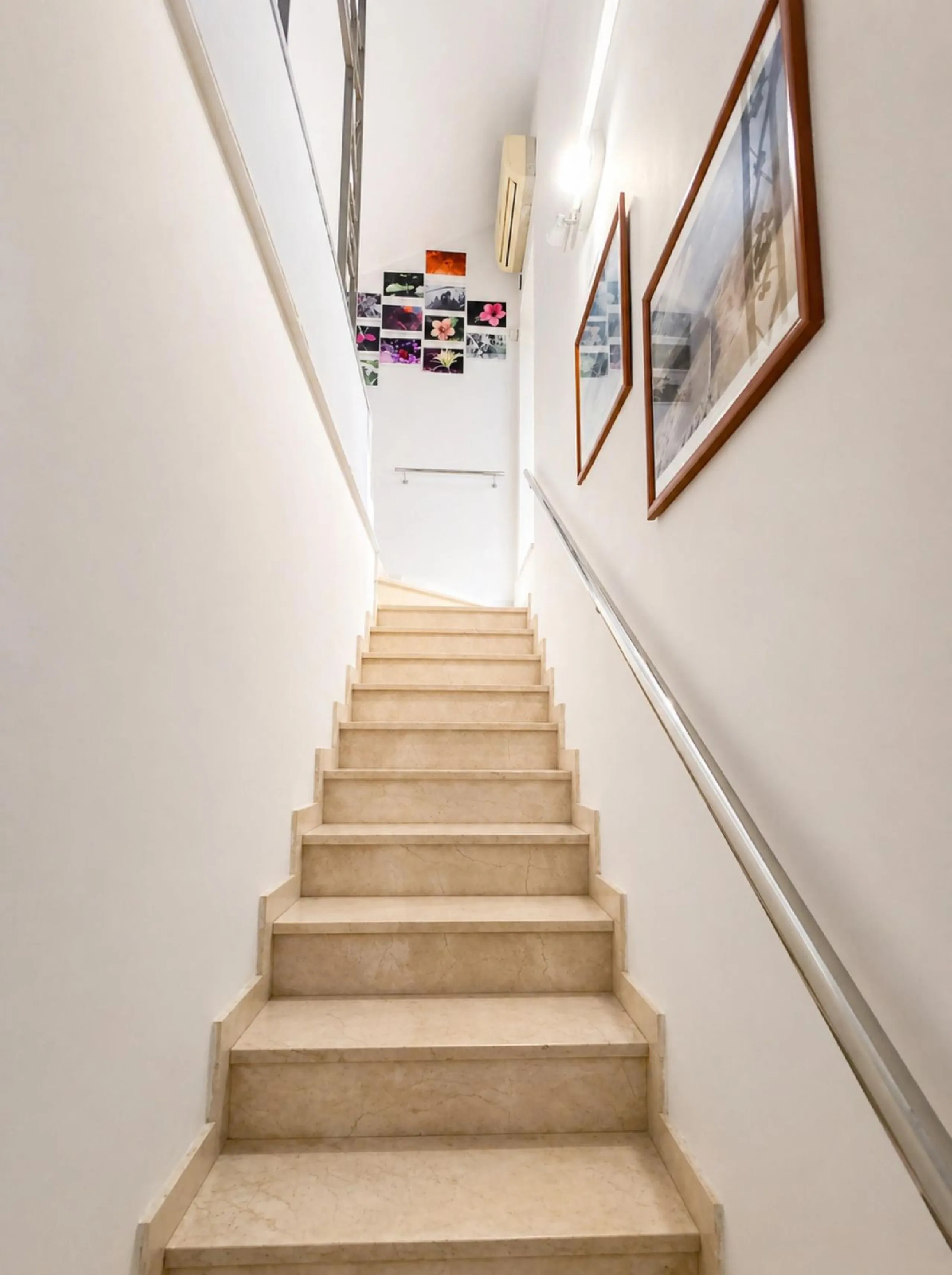 Apartment - Penthouse Duplex в продаже в Benalmadena, Málaga. В доме 4 спален и 2 ванных комнат. Площадь дома 158 м²