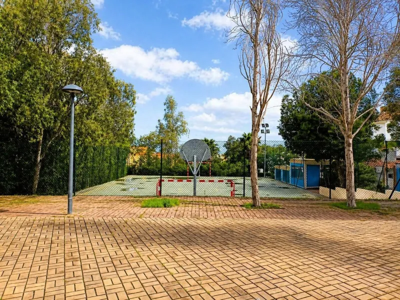 Apartment - Penthouse Duplex в продаже в Benalmadena, Málaga. В доме 4 спален и 2 ванных комнат. Площадь дома 158 м²