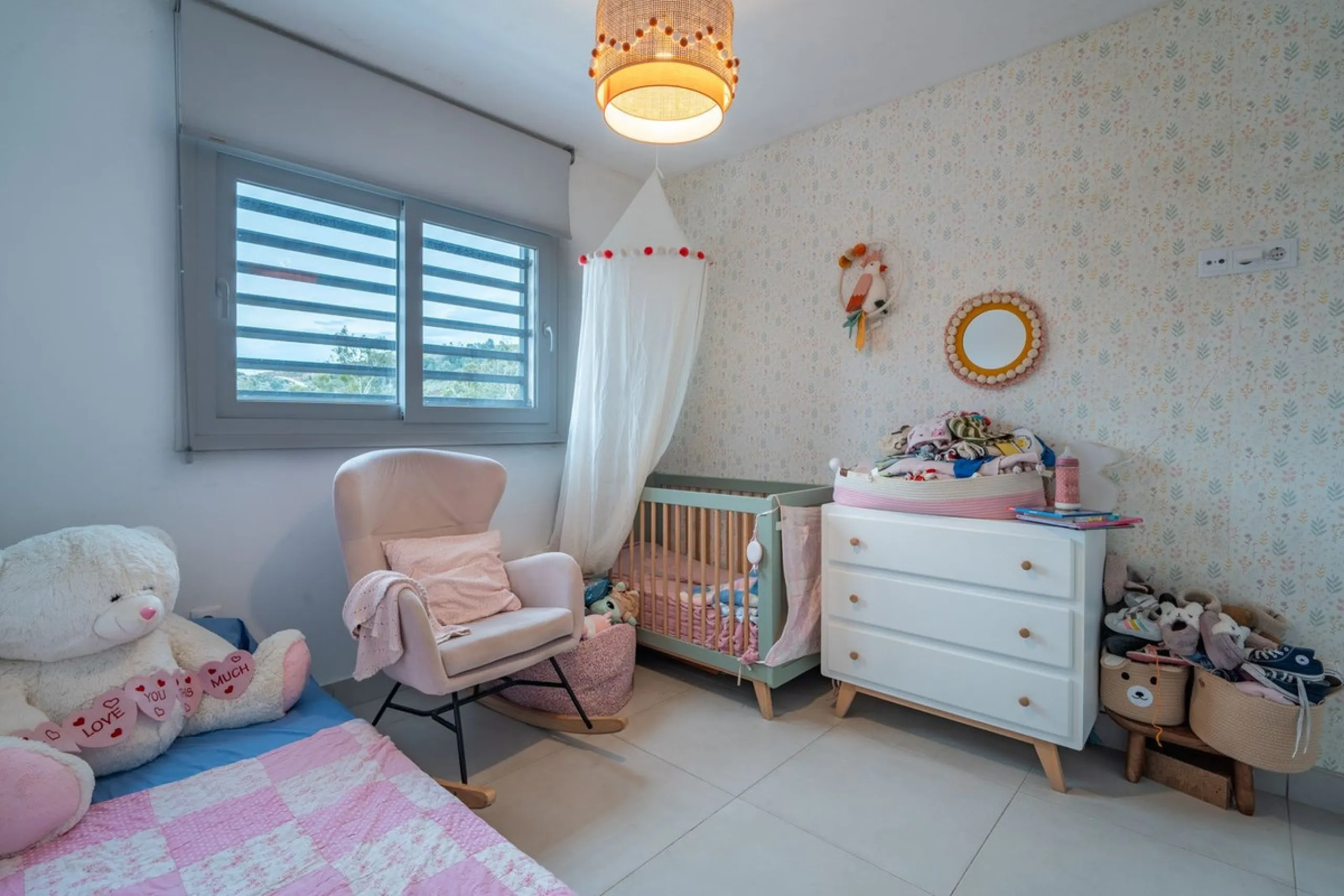 House - Detached Villa в продаже в Málaga, Málaga. В доме 2 спален и 4 ванных комнат. Площадь дома 176 м². Площадь участка 363 м²