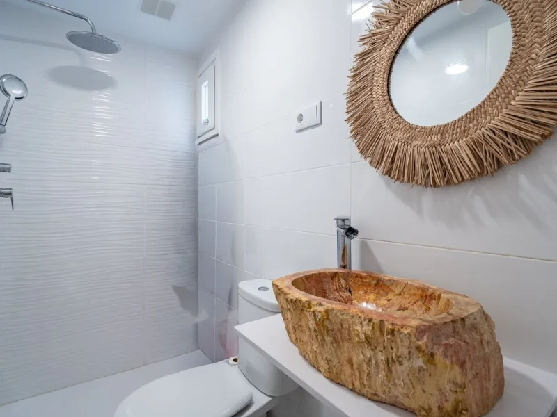 House - Detached Villa в продаже в Málaga, Málaga. В доме 2 спален и 4 ванных комнат. Площадь дома 176 м². Площадь участка 363 м²