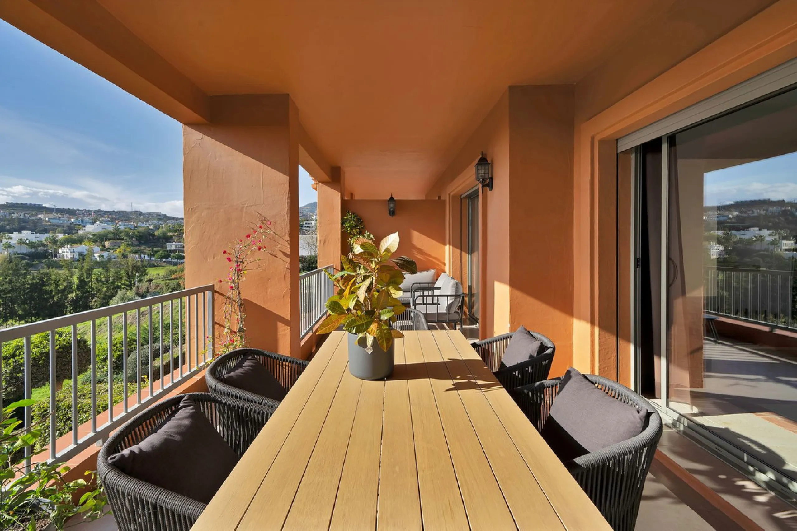 We are delighted to present a rare opportunity within one of Estepona's most sought-after gated communities: Benatalaya, in Atalaya.