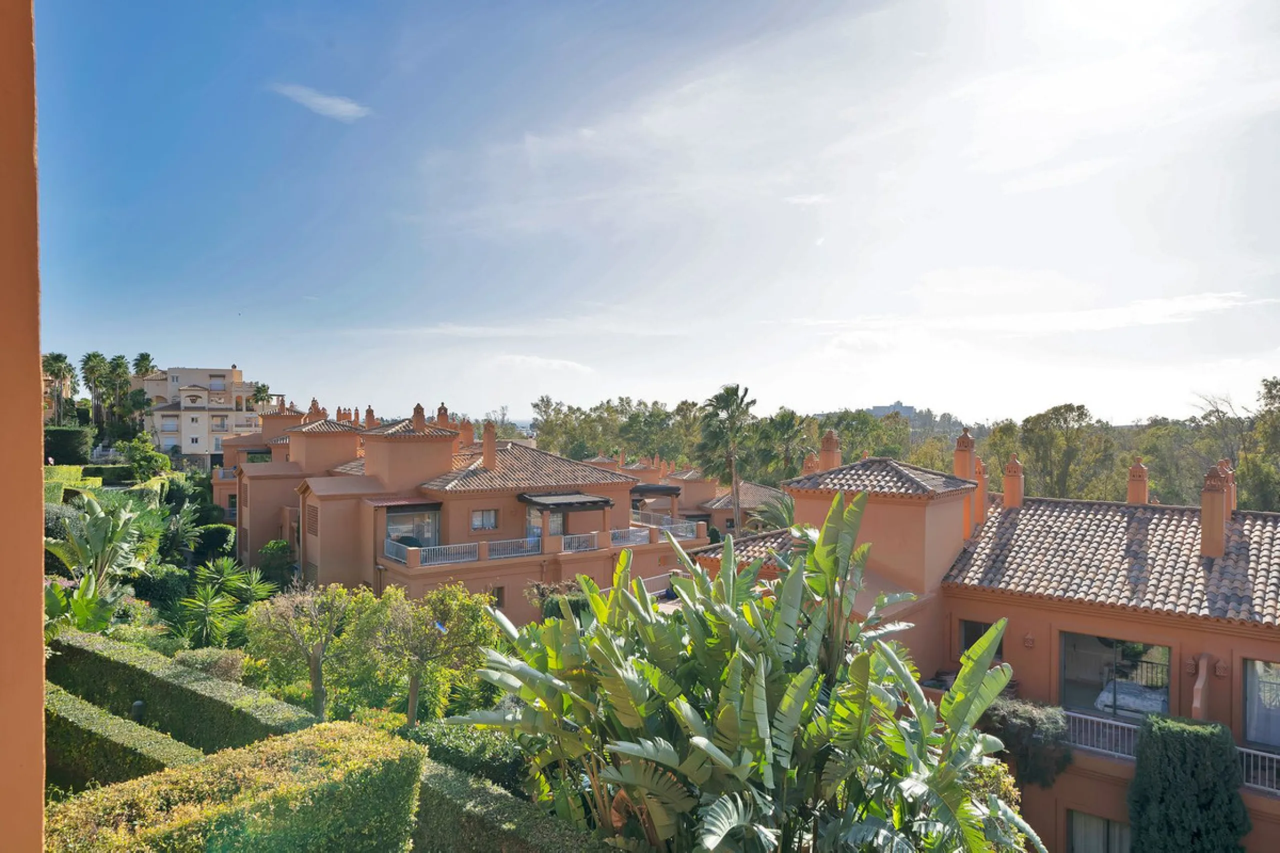 We are delighted to present a rare opportunity within one of Estepona's most sought-after gated communities: Benatalaya, in Atalaya.