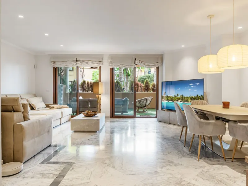Exclusive Ground Floor Apartment in Lomas del Virrey – Marbella's Golden Mile