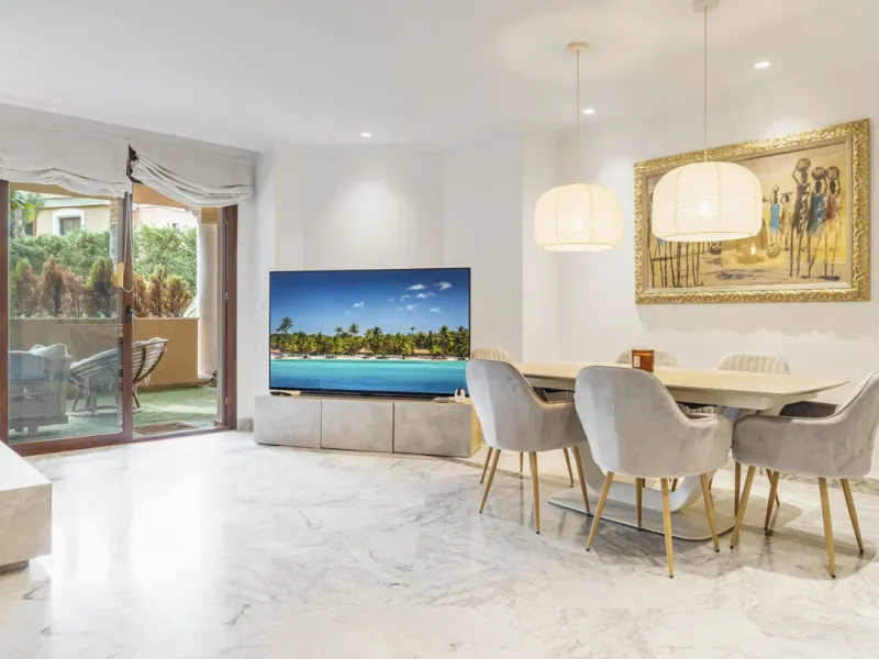 Exclusive Ground Floor Apartment in Lomas del Virrey – Marbella's Golden Mile