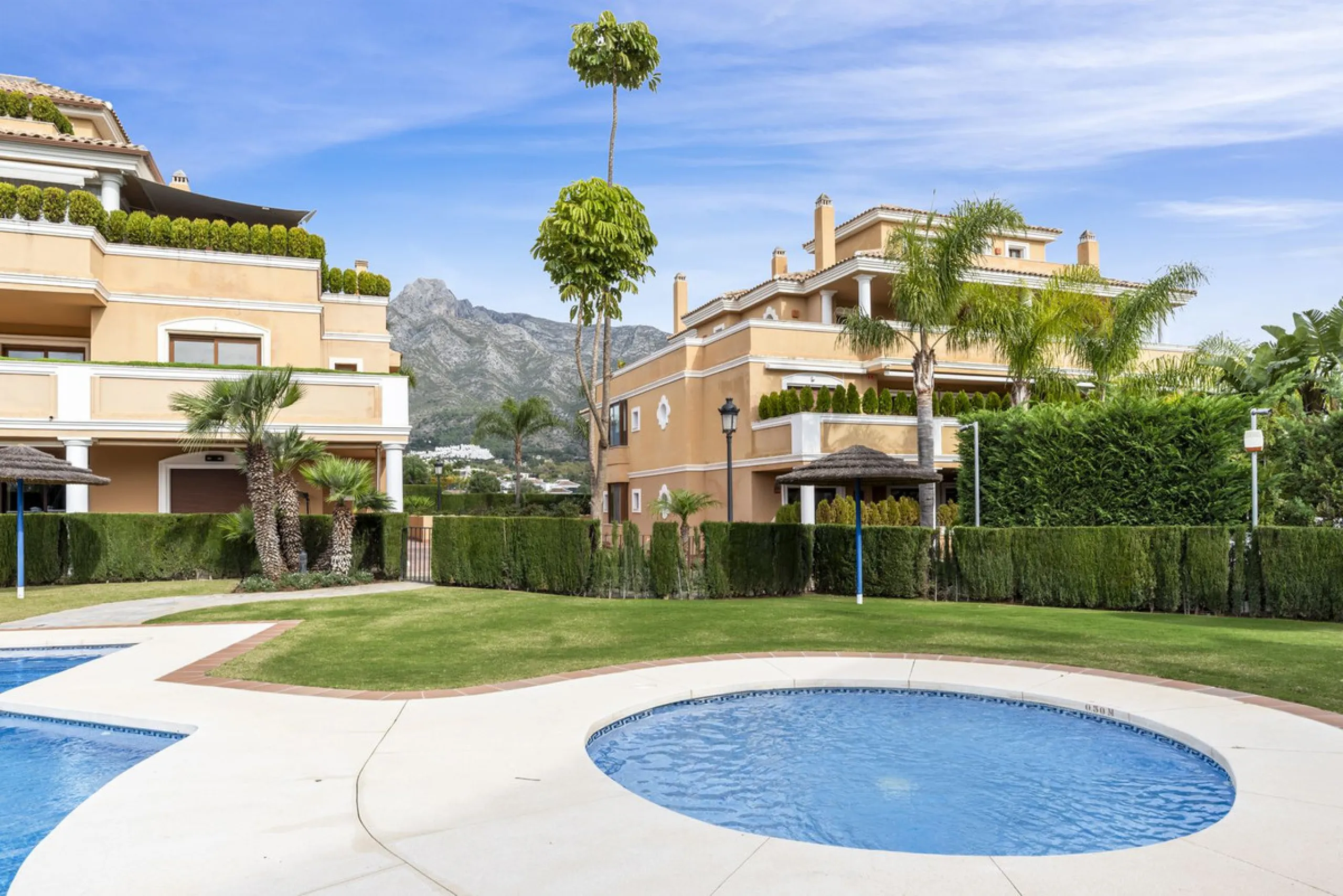 Exclusive Ground Floor Apartment in Lomas del Virrey – Marbella's Golden Mile