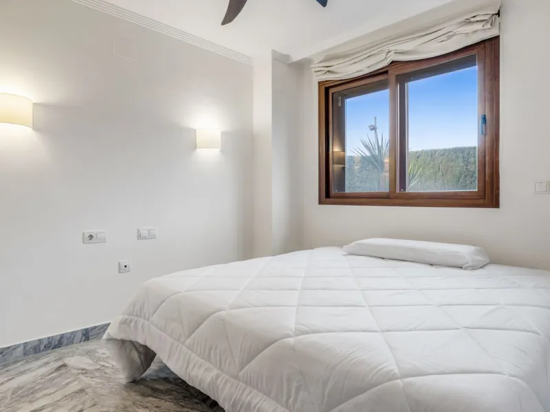 Exclusive Ground Floor Apartment in Lomas del Virrey – Marbella's Golden Mile