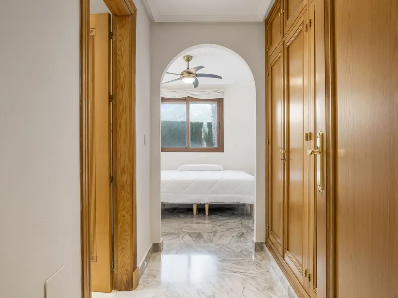 Exclusive Ground Floor Apartment in Lomas del Virrey – Marbella's Golden Mile