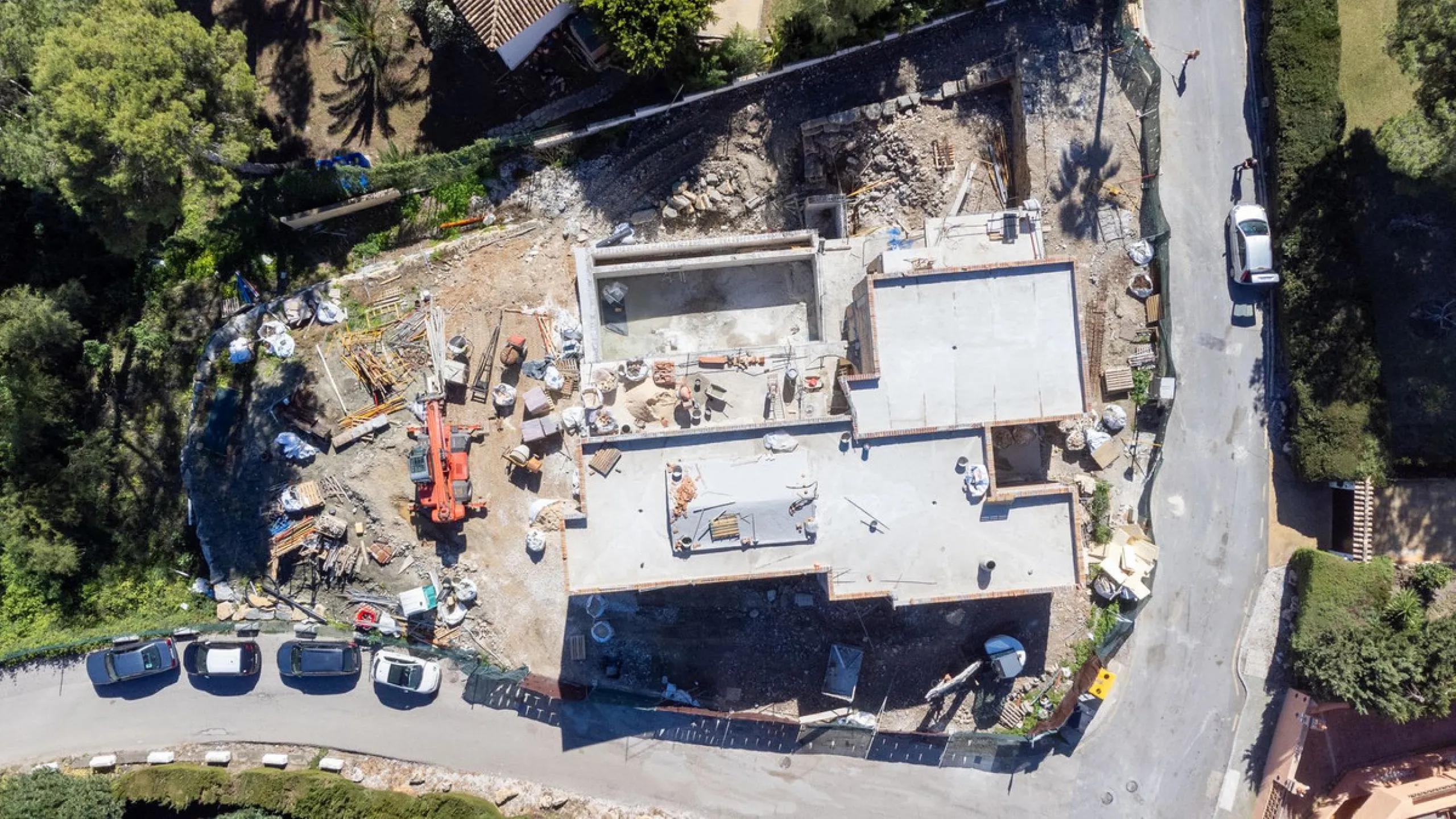 Contemporary Frontline Golf Villa with Sea Views | El Paraíso, Benahavís | Completion June 2026