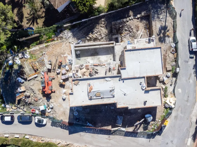 Contemporary Frontline Golf Villa with Sea Views | El Paraíso, Benahavís | Completion June 2026