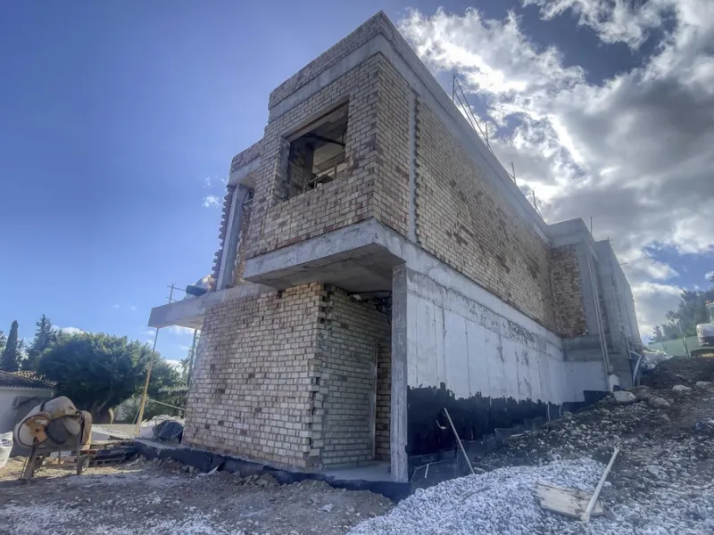 Contemporary Frontline Golf Villa with Sea Views | El Paraíso, Benahavís | Completion June 2026