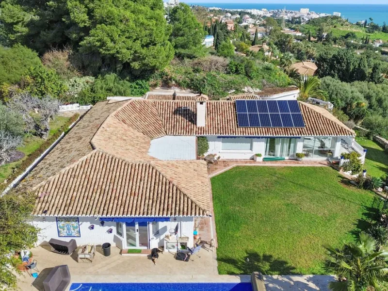 Exclusive 5-Bedroom Villa for Sale – La Capellania