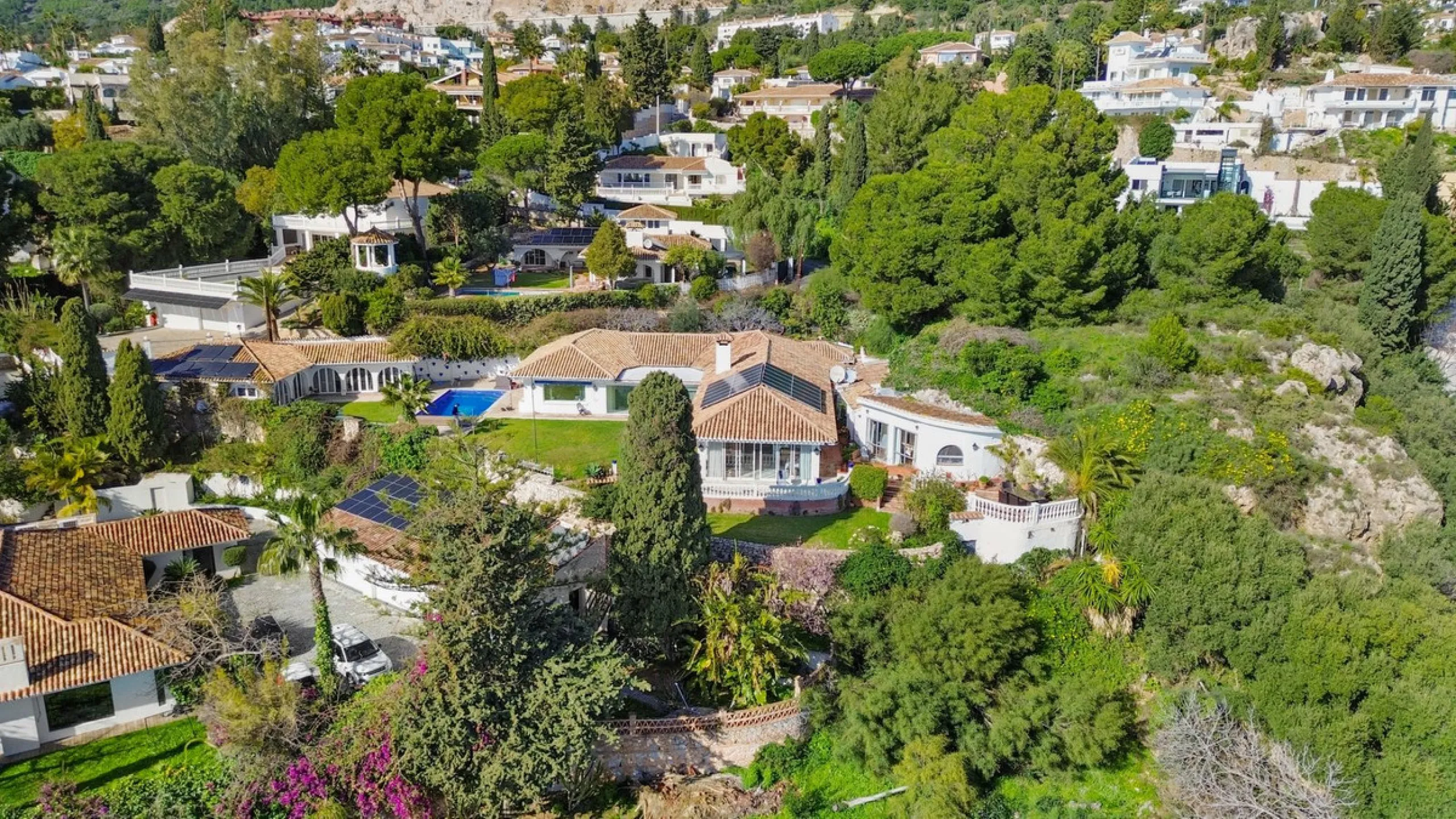 Exclusive 5-Bedroom Villa for Sale – La Capellania