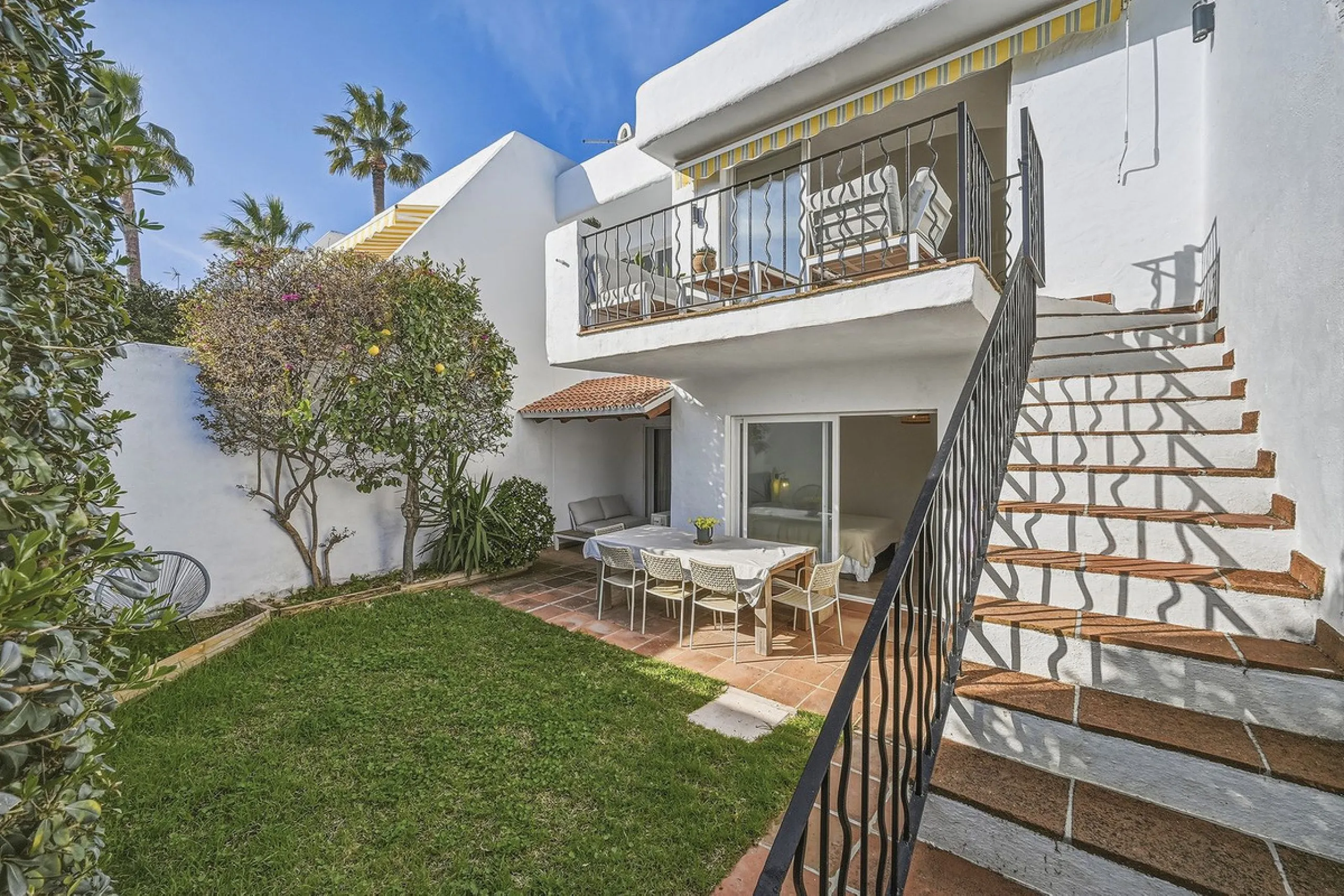 Excellent Investment Opportunity: Semi-Detached House with Tourist License