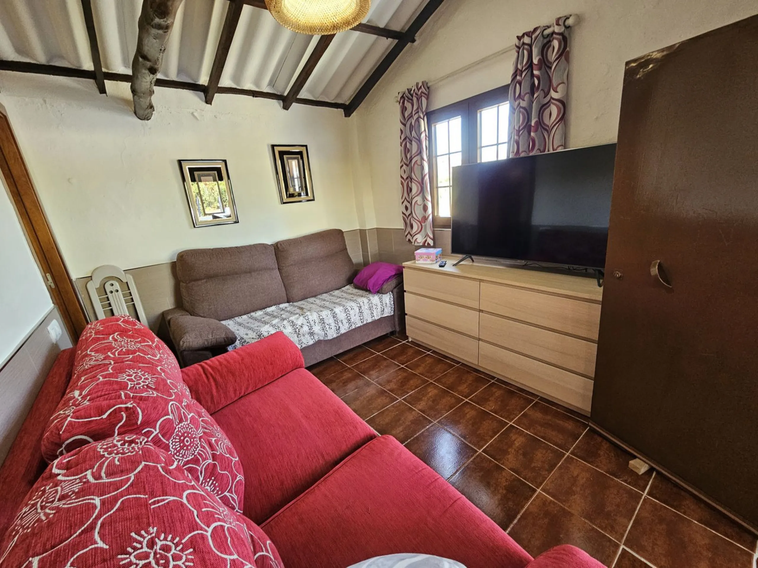 House - Finca - Cortijo в продаже в Coín, Málaga. В доме 1 спален и 1 ванных комнат. Площадь дома 40 м². Площадь участка 4221 м²