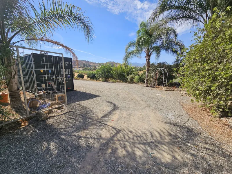 House - Finca - Cortijo в продаже в Coín, Málaga. В доме 1 спален и 1 ванных комнат. Площадь дома 40 м². Площадь участка 4221 м²