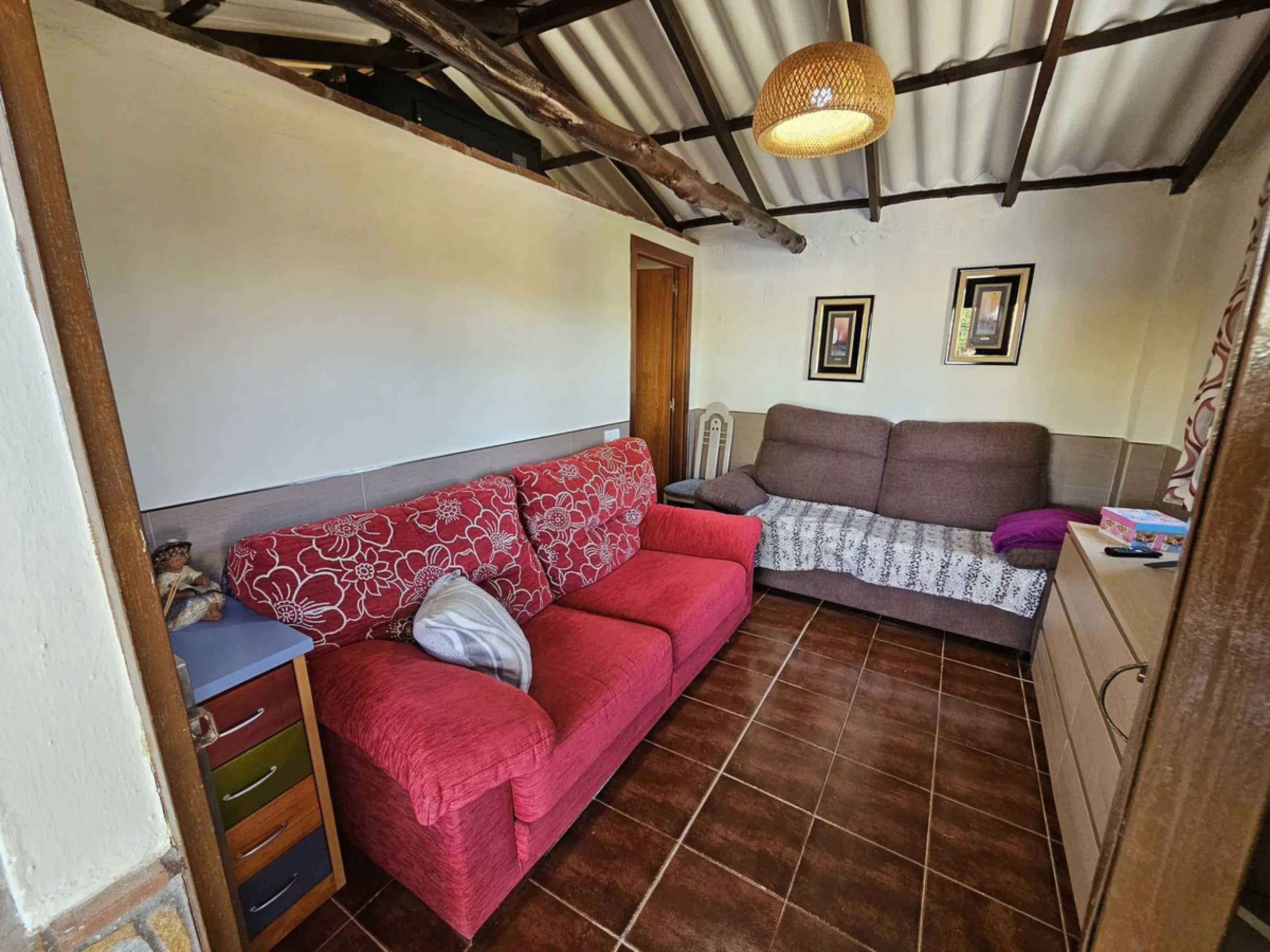 House - Finca - Cortijo в продаже в Coín, Málaga. В доме 1 спален и 1 ванных комнат. Площадь дома 40 м². Площадь участка 4221 м²