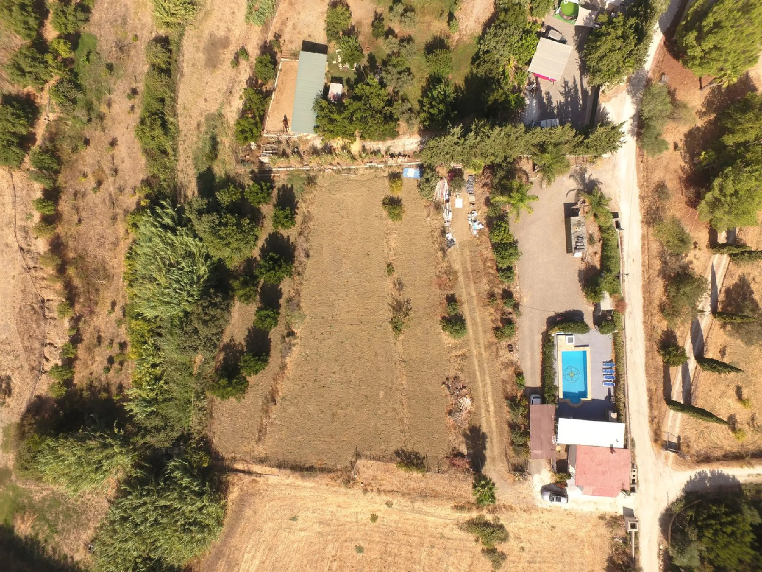House - Finca - Cortijo в продаже в Coín, Málaga. В доме 1 спален и 1 ванных комнат. Площадь дома 40 м². Площадь участка 4221 м²