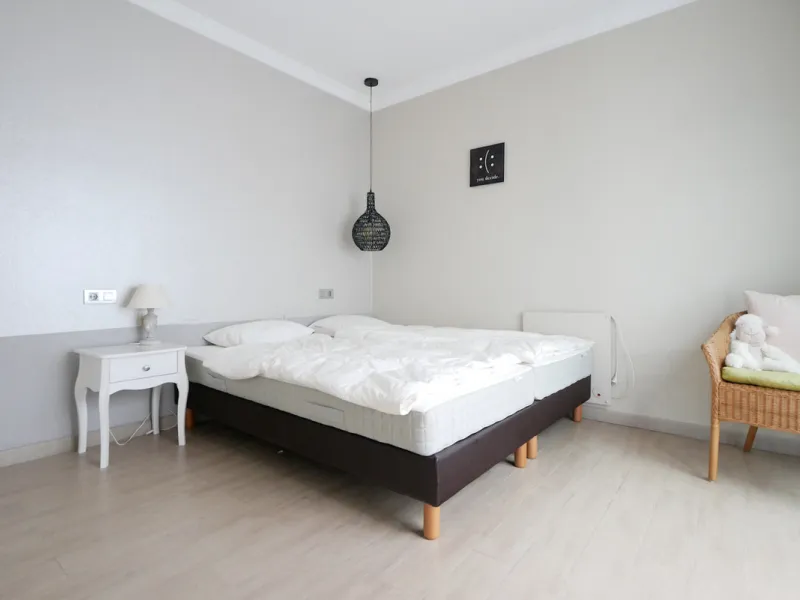 Unique opportunity! Back on market after long term rental.