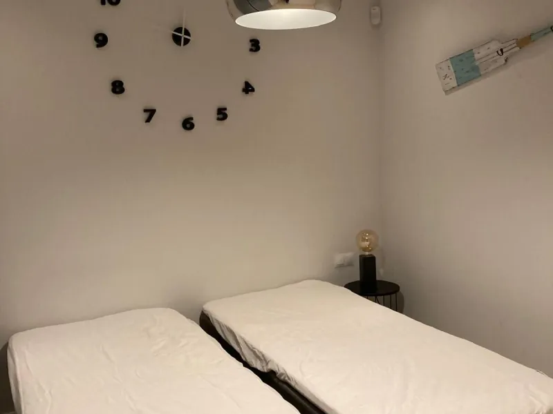 Apartment - Ground Floor Apartment в продаже в Marbella, Málaga. В доме 3 спален и 2 ванных комнат. Площадь дома 130 м². Площадь участка 54 м²