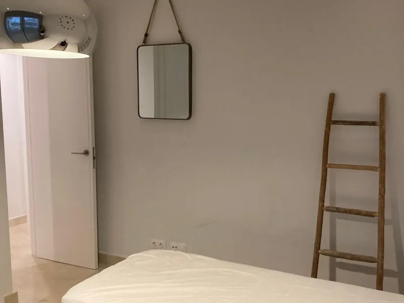 Apartment - Ground Floor Apartment в продаже в Marbella, Málaga. В доме 3 спален и 2 ванных комнат. Площадь дома 130 м². Площадь участка 54 м²