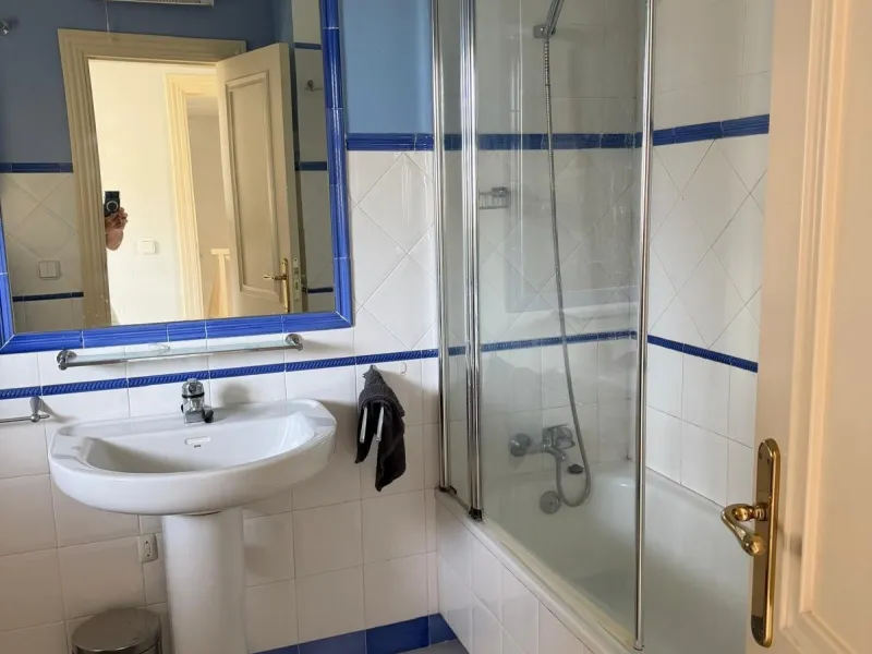 EXCLUSIVE LISTING