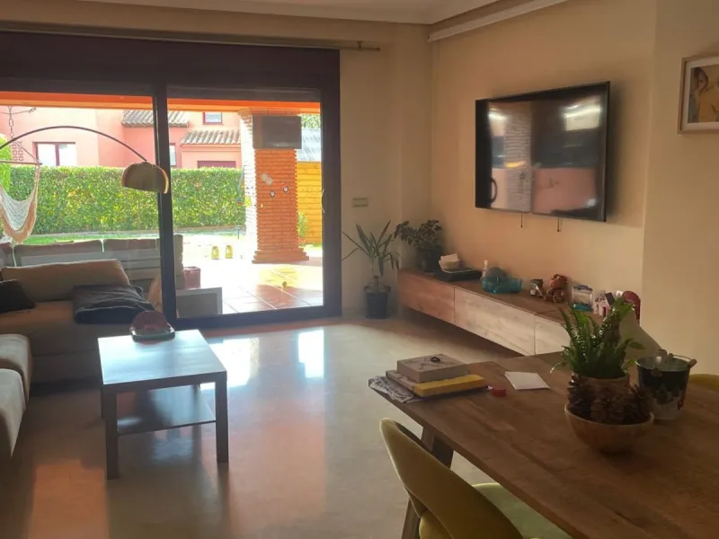 Discover this exceptional property gem in one of the Costa del Sol's most promising areas, nestled within the serene and naturally beautiful Casares Golf & Gardens urbanisation. Surrounded by lush golf courses and Mediterranean landscapes, this home offer