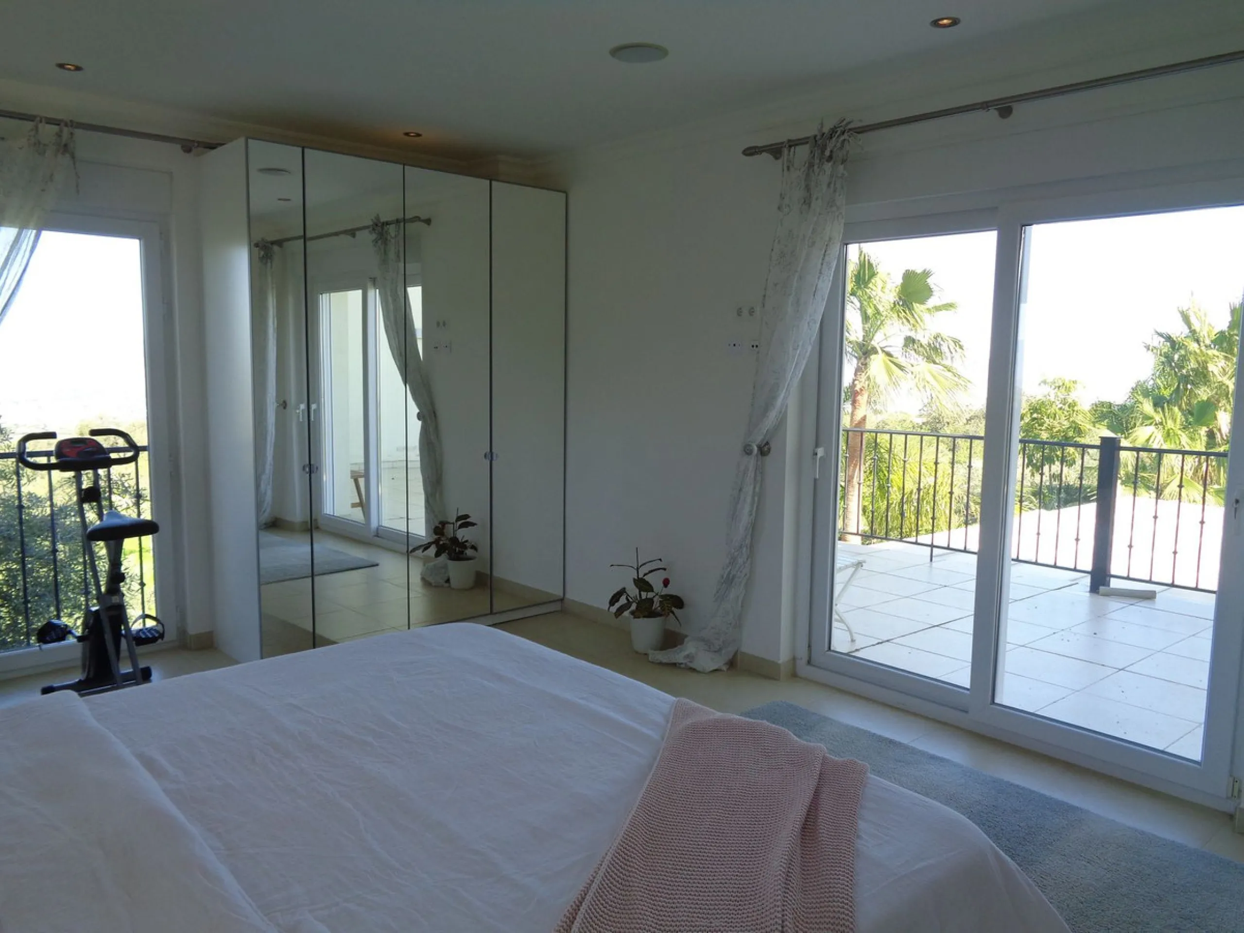 Property setting