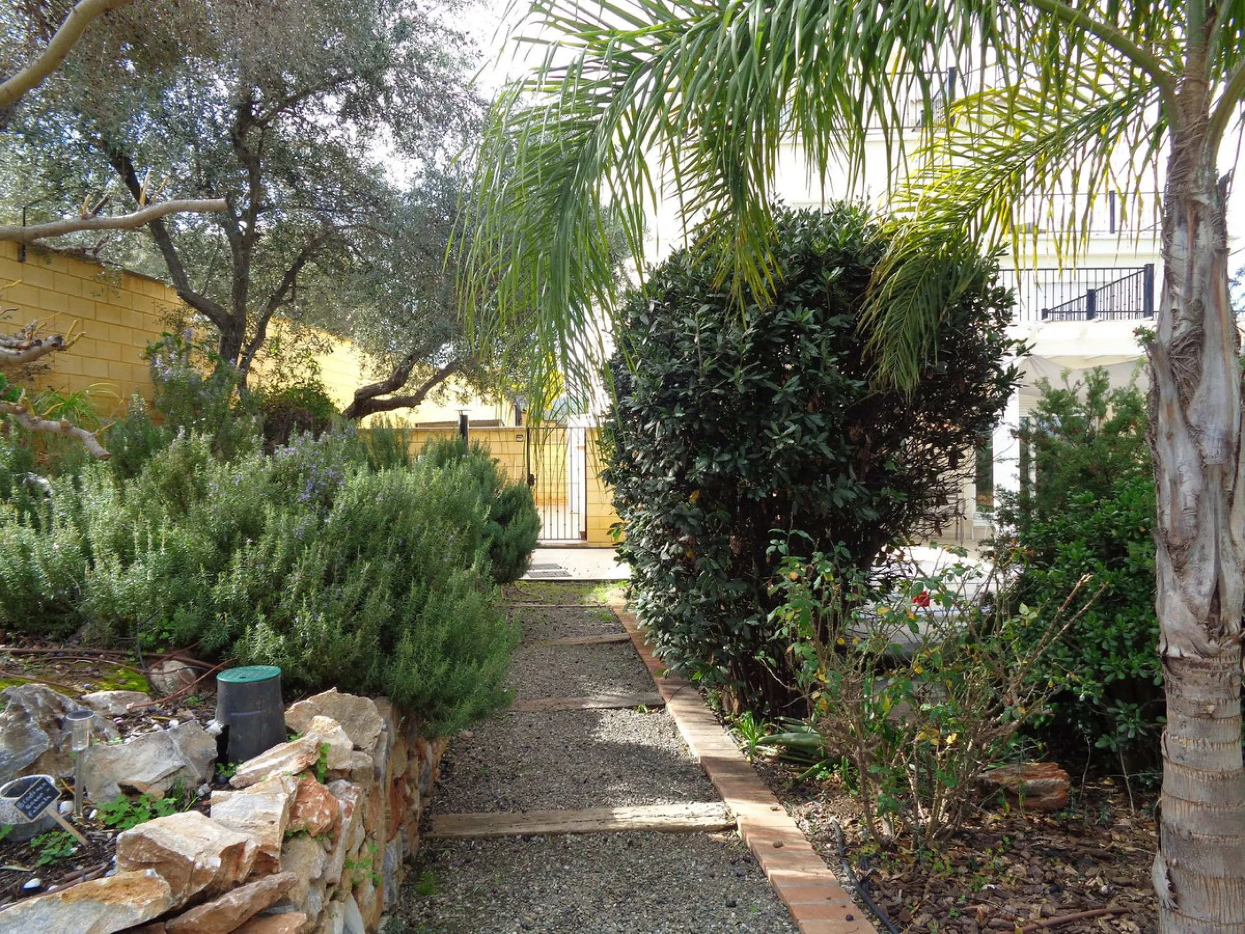 Property setting