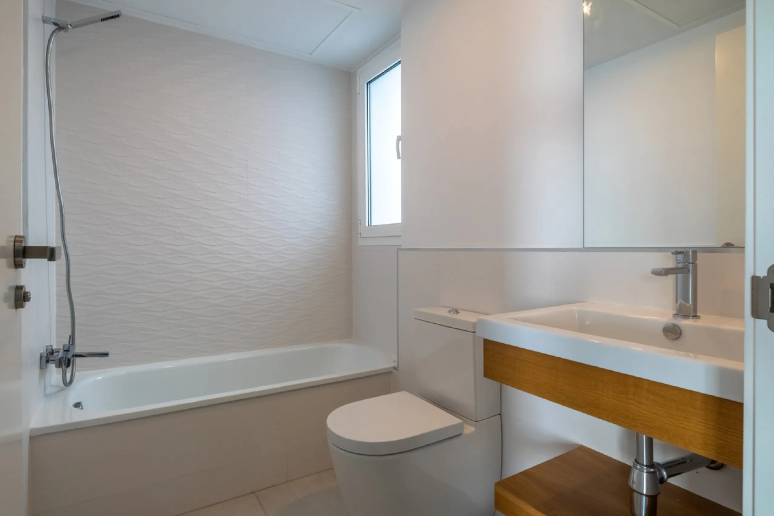 Apartment - Penthouse в продаже в Marbella, Málaga. В доме 4 спален и 3 ванных комнат. Площадь дома 175 м²