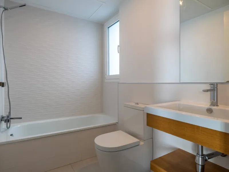 Apartment - Penthouse в продаже в Marbella, Málaga. В доме 4 спален и 3 ванных комнат. Площадь дома 175 м²