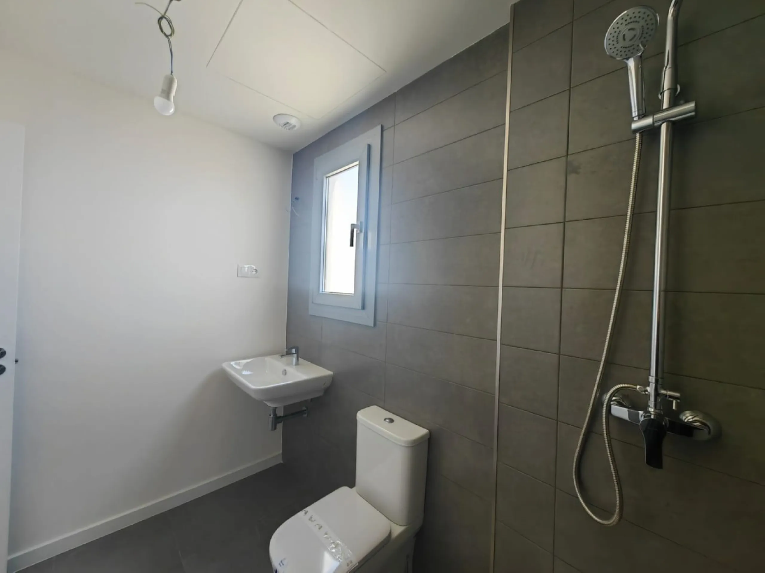 Brand New South-Facing Penthouse with Panoramic Sea & Mountain Views – Habitat Valle Romano