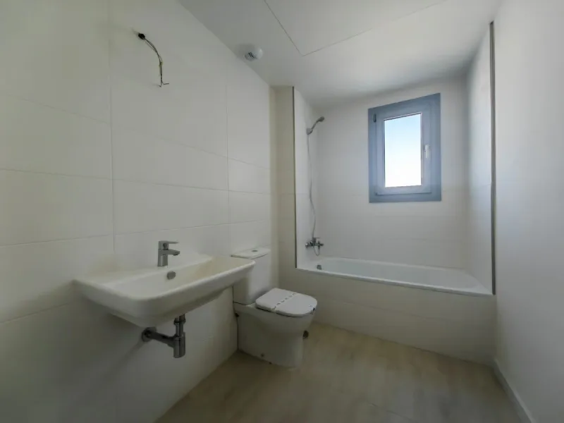 Brand New South-Facing Penthouse with Panoramic Sea & Mountain Views – Habitat Valle Romano