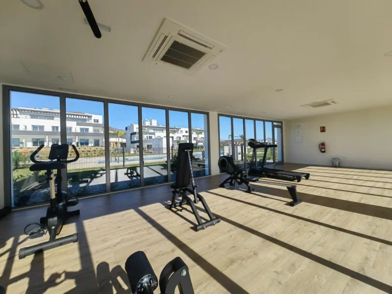 Brand New South-Facing Penthouse with Panoramic Sea & Mountain Views – Habitat Valle Romano