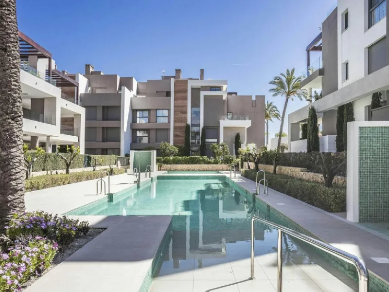 Апартамент нижний этаж, New Golden Mile, Costa del Sol