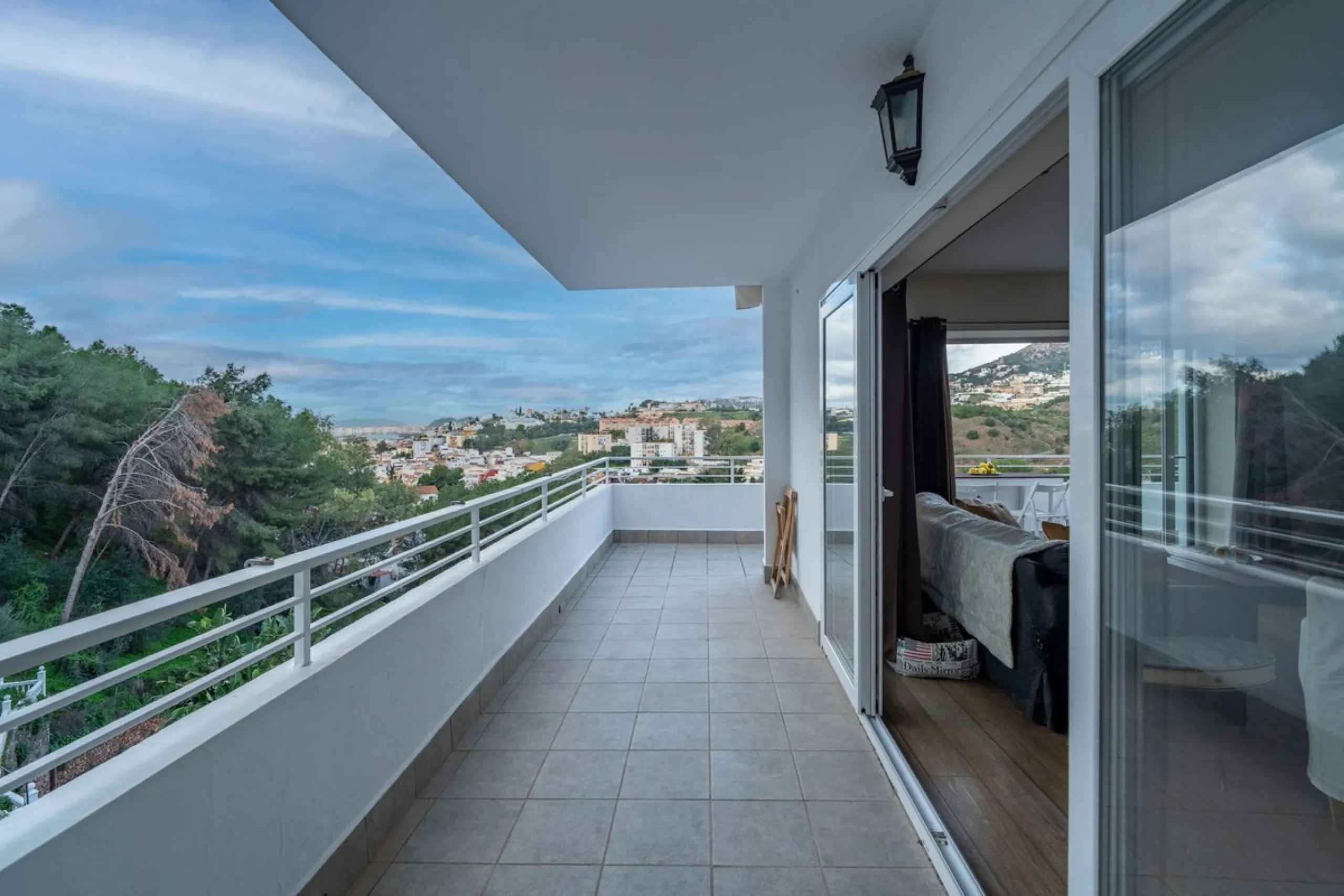 House - Detached Villa в продаже в Málaga, Málaga. В доме 7 спален и 5 ванных комнат. Площадь дома 371 м²