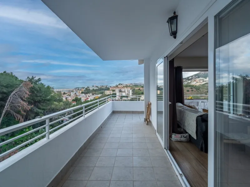 House - Detached Villa в продаже в Málaga, Málaga. В доме 7 спален и 5 ванных комнат. Площадь дома 371 м²