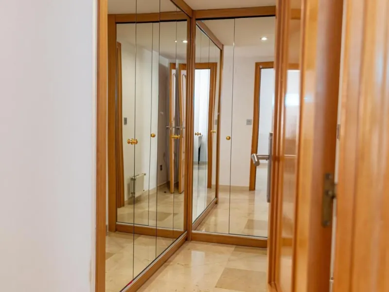 Apartment for sale in Guadalmina Alta, San Pedro Alcántara. Perfect location on the outskirts of town, ideally close to all kinds of amenities while still offering peace and quiet.