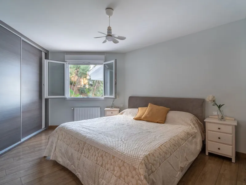 House - Detached Villa в продаже в Málaga, Málaga. В доме 7 спален и 5 ванных комнат. Площадь дома 371 м²