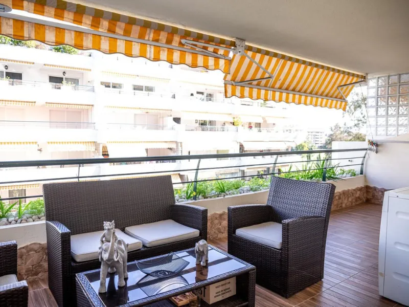 Apartment for sale in Guadalmina Alta, San Pedro Alcántara. Perfect location on the outskirts of town, ideally close to all kinds of amenities while still offering peace and quiet.