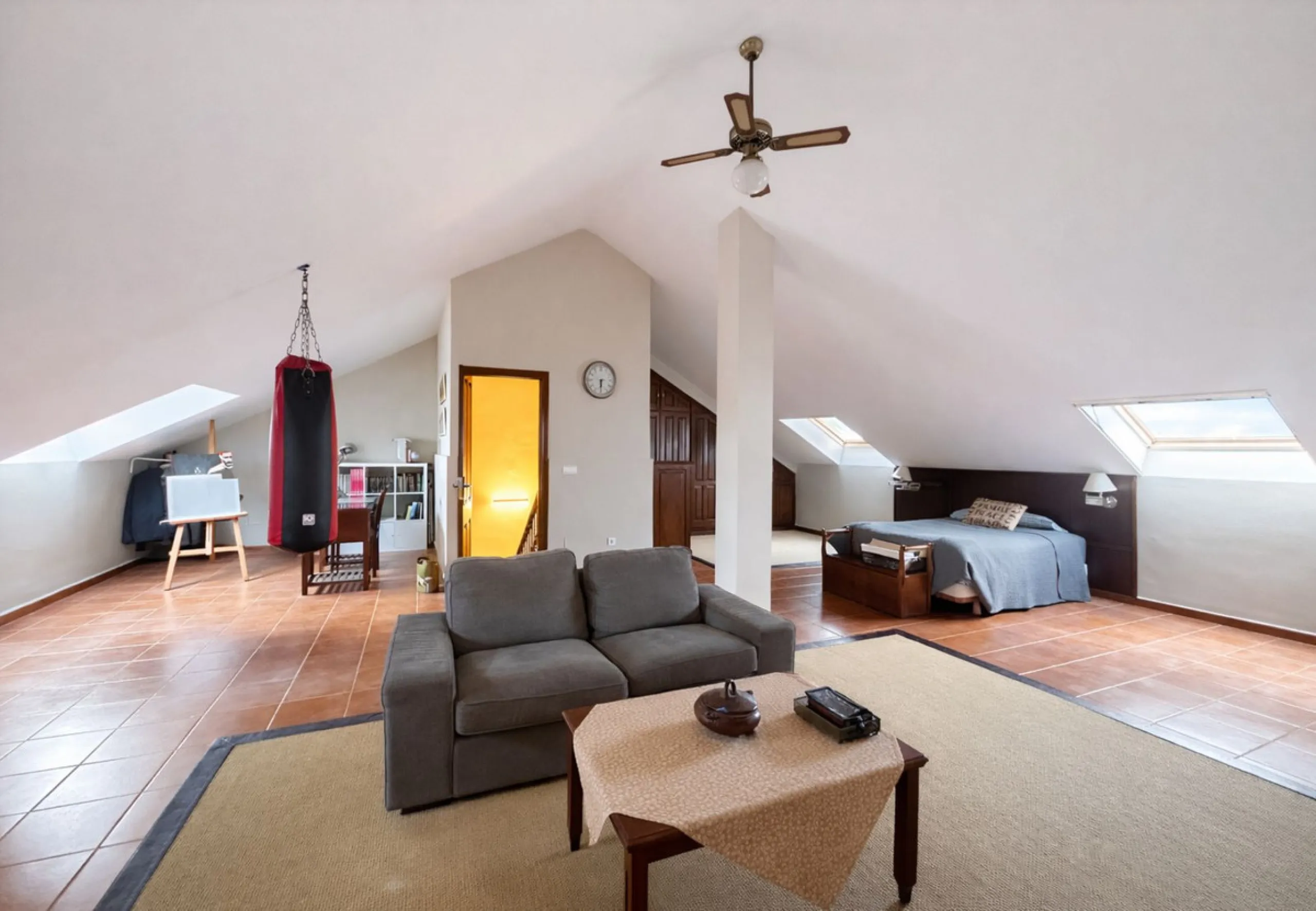 Luxury Townhouse in Urb Tiro Pichón with Private Pool a Few Steps from the Center and the Beach