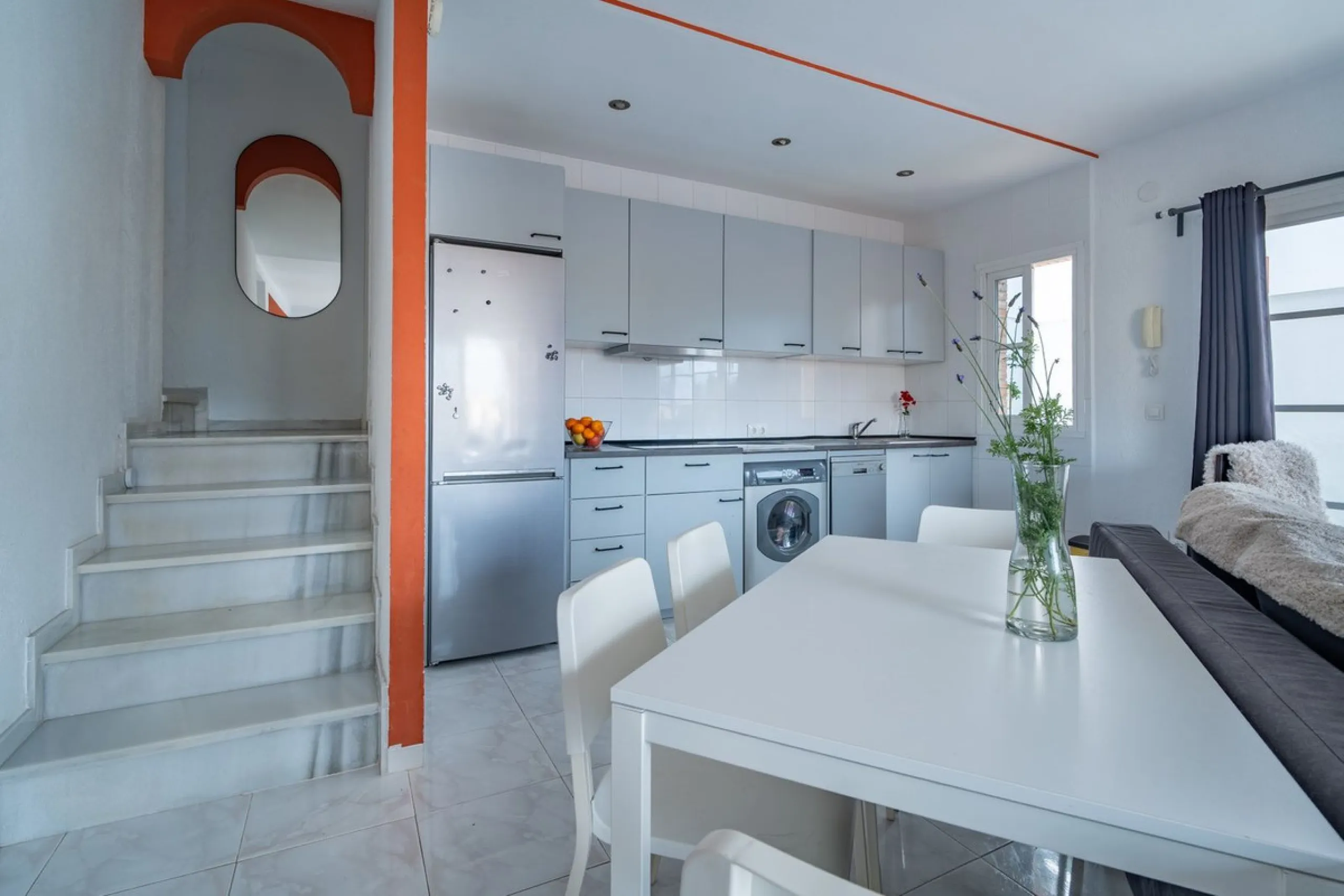 House - Detached Villa в продаже в Málaga, Málaga. В доме 7 спален и 5 ванных комнат. Площадь дома 371 м²