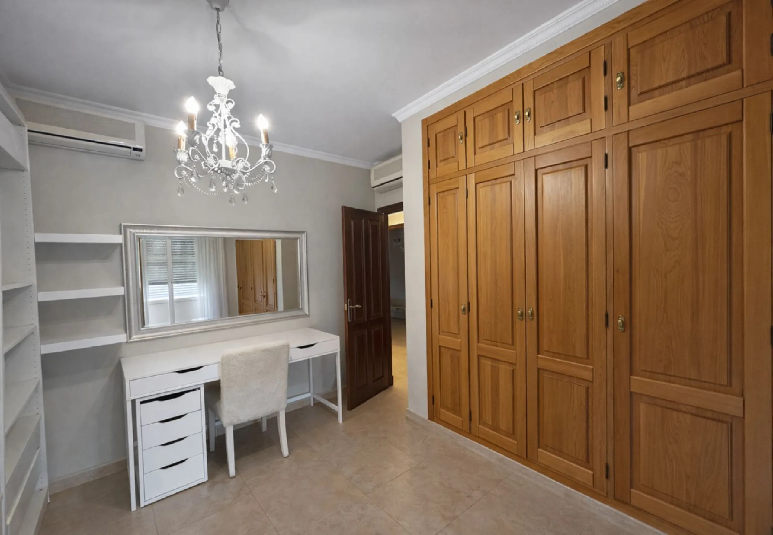 Luxury Townhouse in Urb Tiro Pichón with Private Pool a Few Steps from the Center and the Beach