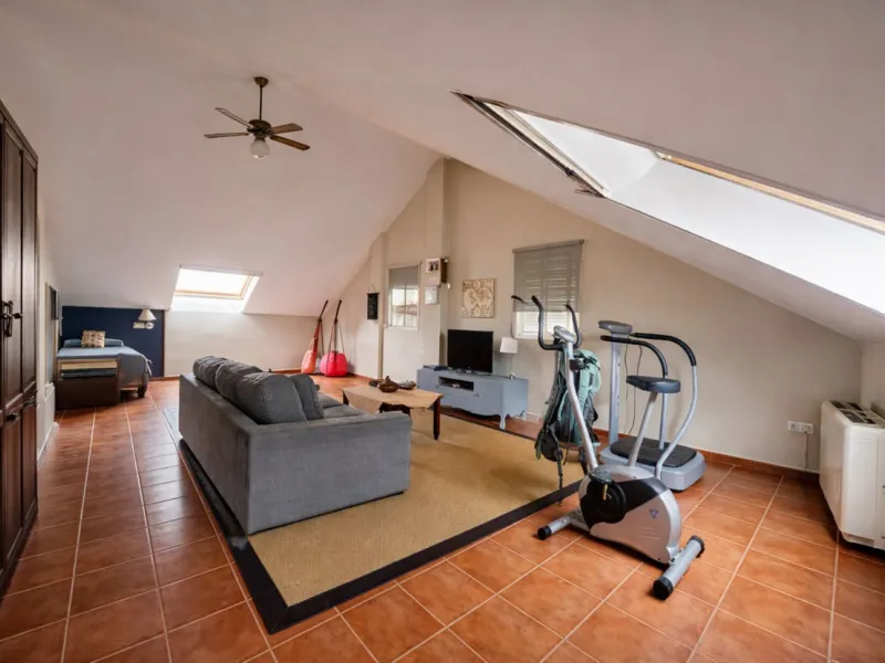 Luxury Townhouse in Urb Tiro Pichón with Private Pool a Few Steps from the Center and the Beach