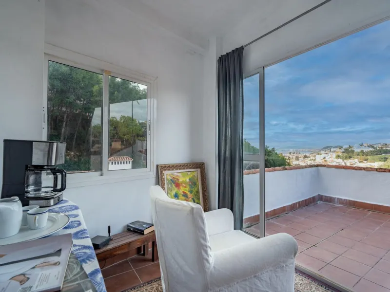 House - Detached Villa в продаже в Málaga, Málaga. В доме 7 спален и 5 ванных комнат. Площадь дома 371 м²