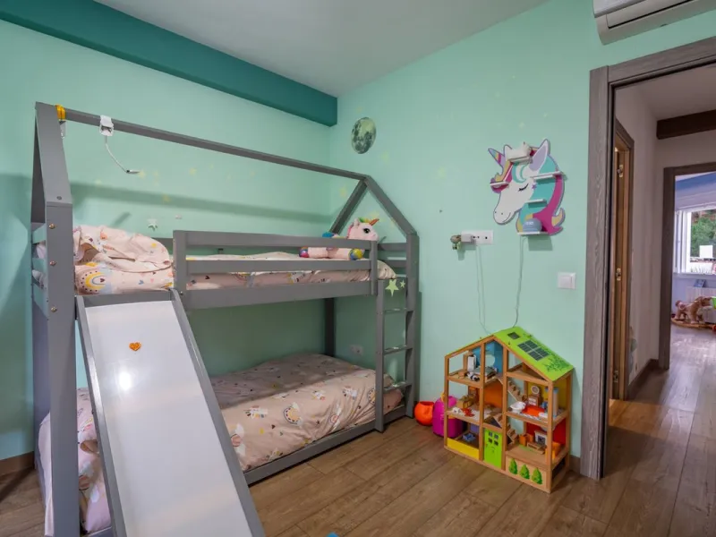 House - Detached Villa в продаже в Málaga, Málaga. В доме 7 спален и 5 ванных комнат. Площадь дома 371 м²