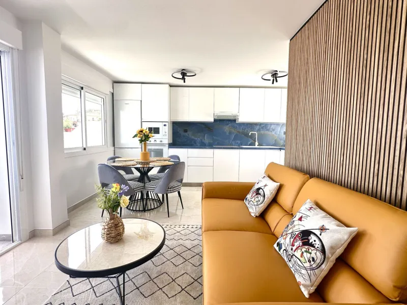 Apartment - Middle Floor Apartment в продаже в Mijas, Málaga. В доме 2 спален и 2 ванных комнат. Площадь дома 75 м²