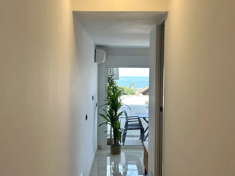 Apartment - Middle Floor Apartment в продаже в Mijas, Málaga. В доме 2 спален и 2 ванных комнат. Площадь дома 75 м²