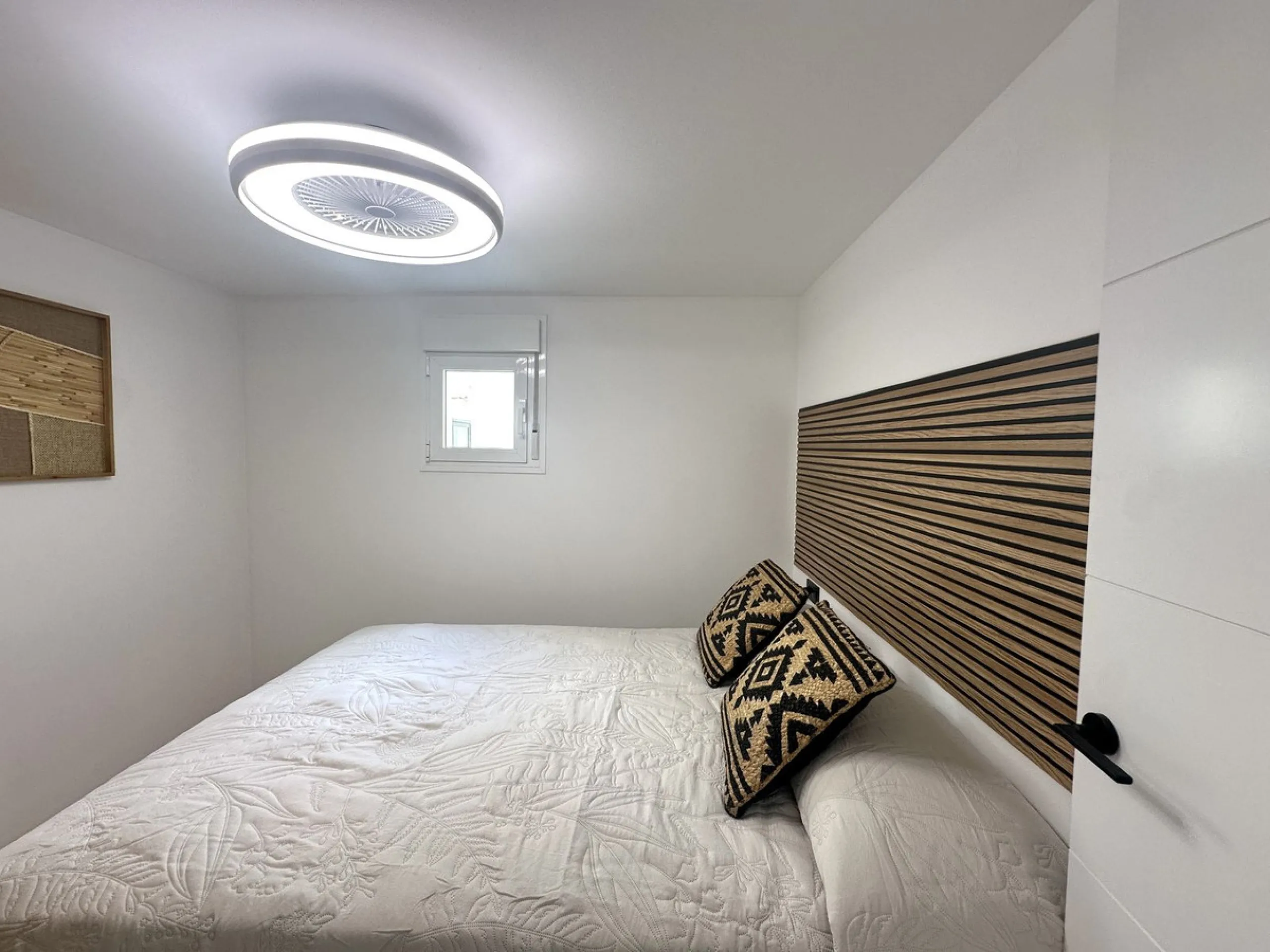 Apartment - Middle Floor Apartment в продаже в Mijas, Málaga. В доме 2 спален и 2 ванных комнат. Площадь дома 75 м²